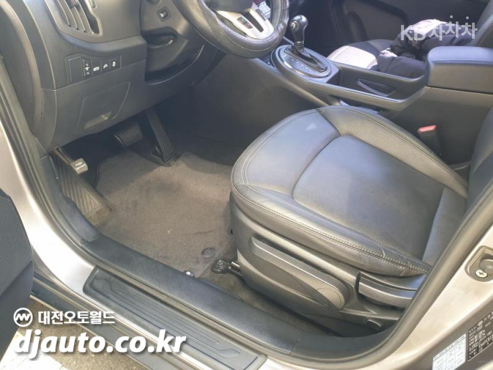 2013 - kia sportage