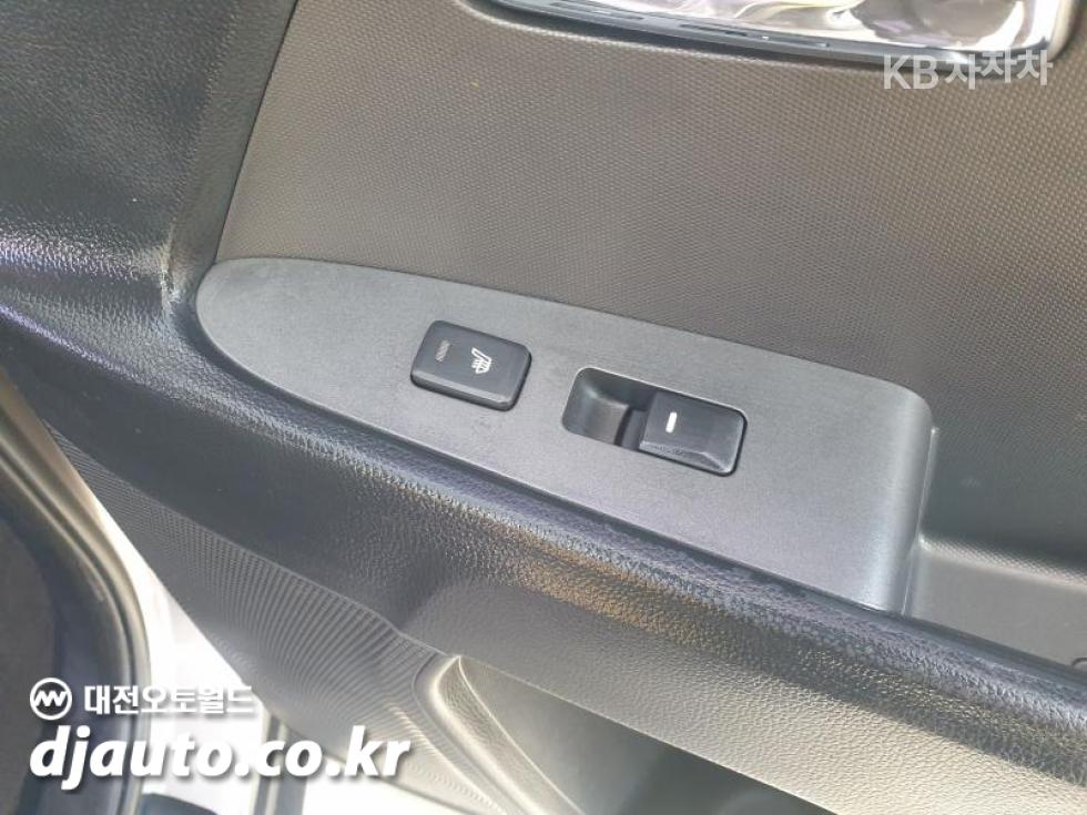 2013 - kia sportage