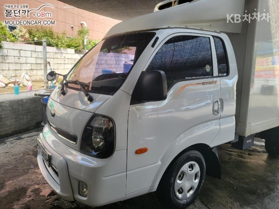 2014 - kia bongo iii