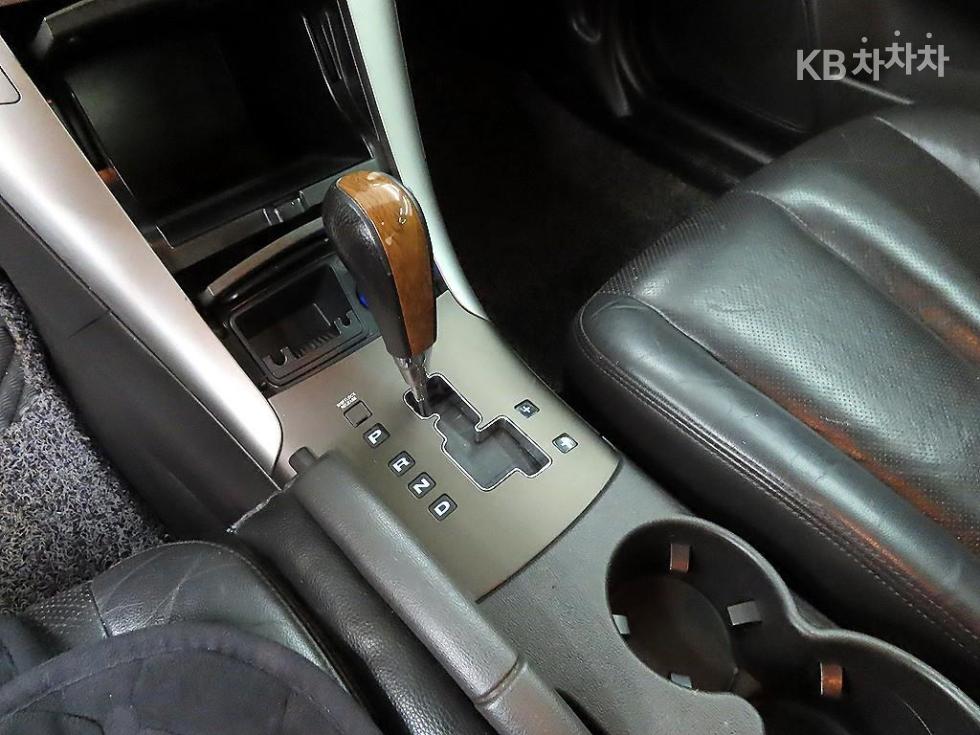 Hyundai Sonata — miniaturë 10