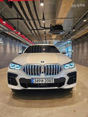 BMW X6 xDrive 40i M Sport Package — foto 1