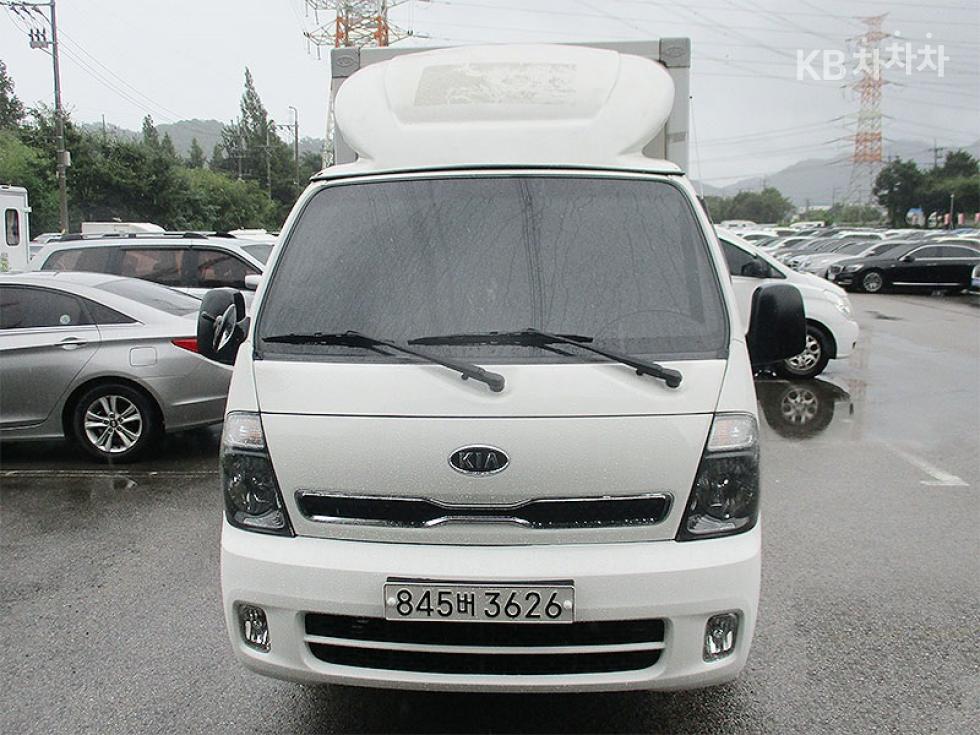 2014 - kia bongo iii