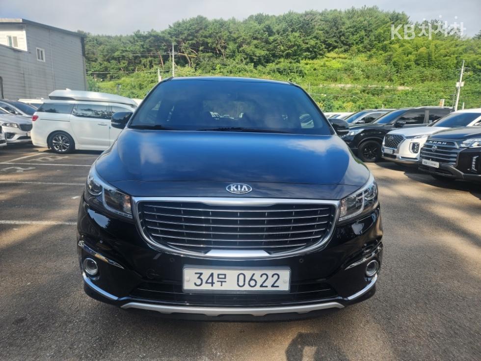 2016 - kia carnival