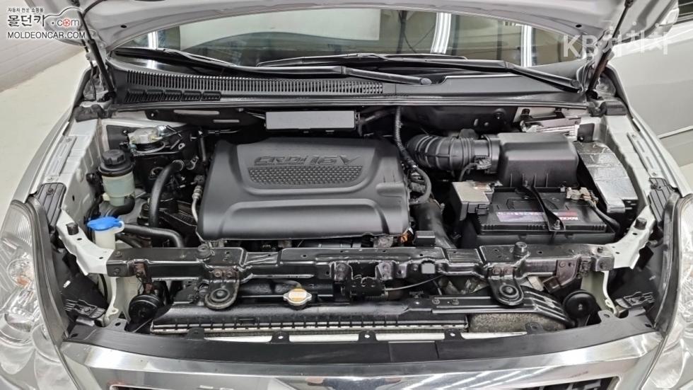 2012 - kia carnival