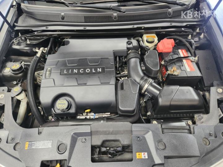 Lincoln MKS New 3.7 7