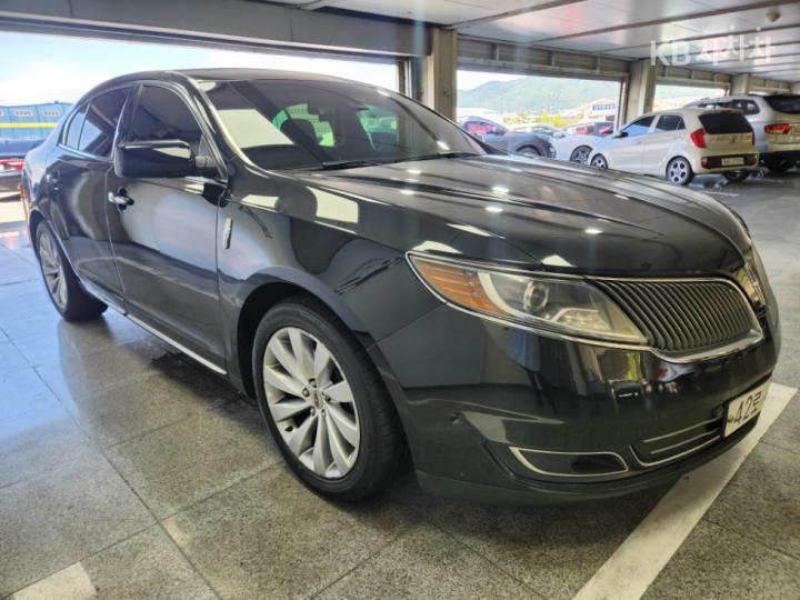 Lincoln MKS New 3.7 8