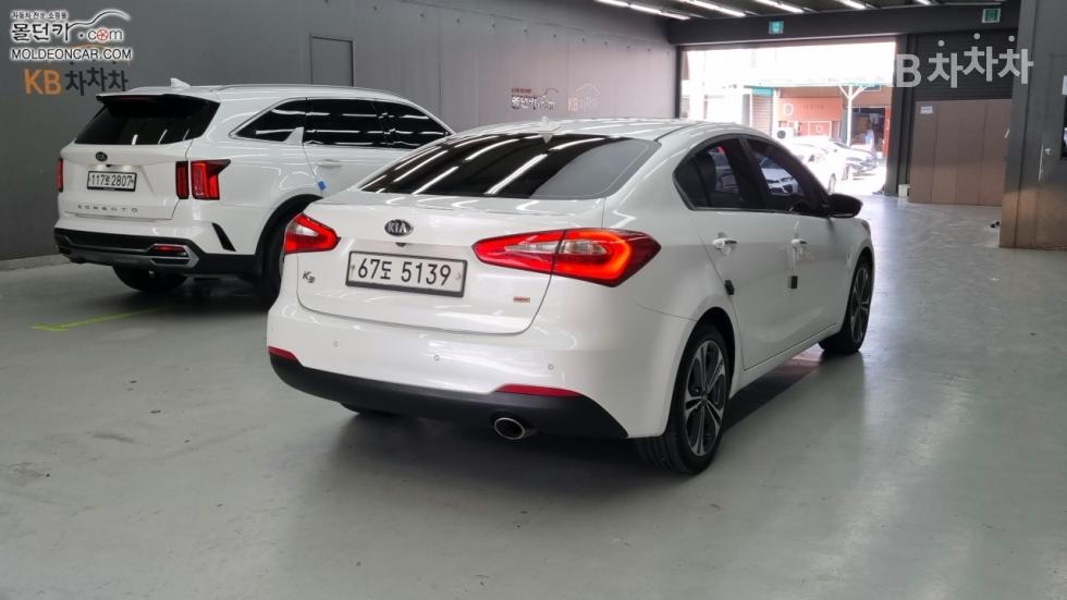 2013 - kia k3