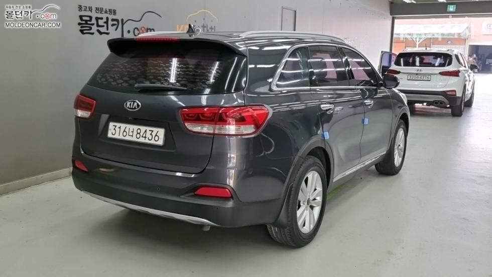 2017 - kia sorento