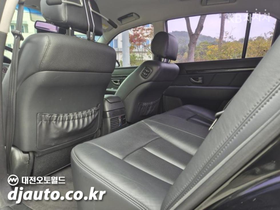 Kia Opirus — miniaturë 11