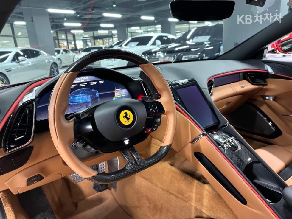 Ferrari Roma — miniaturë 10