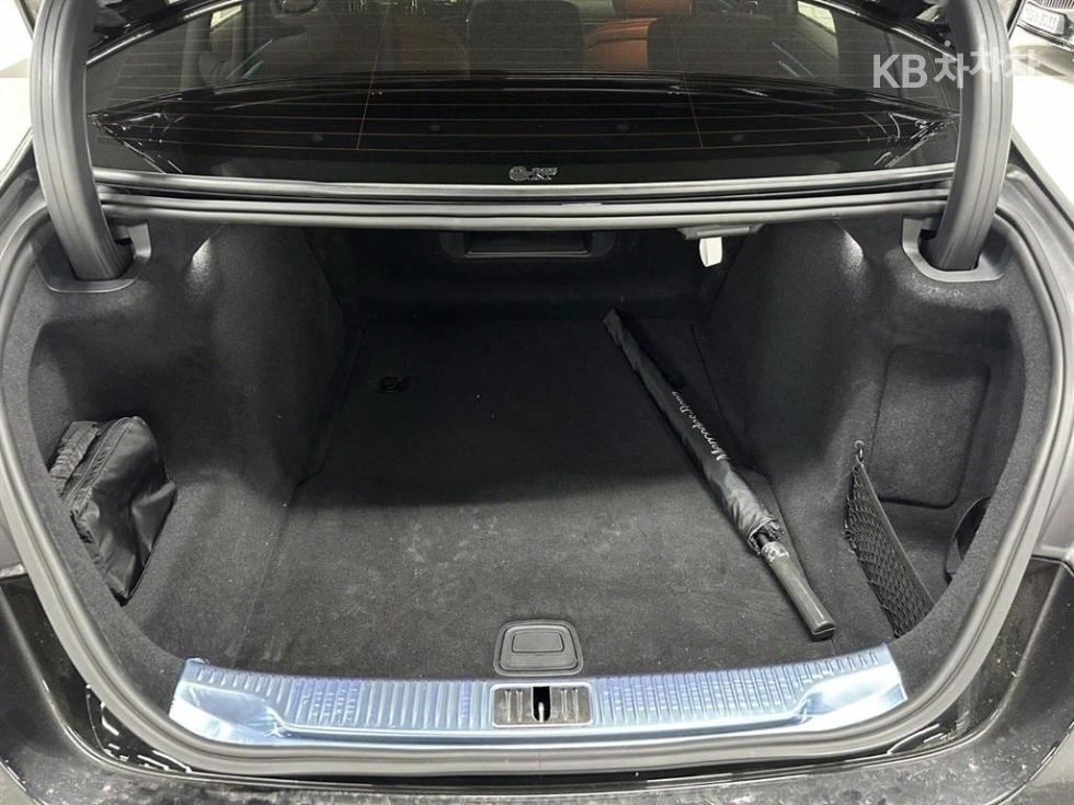 Mercedes-Benz S-klasse — miniaturë 19