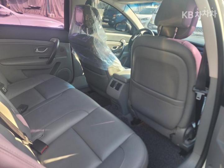 Renault SM5 New SE Plus 7