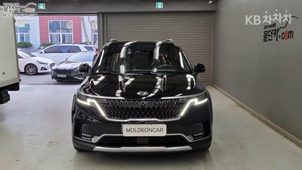 2021 - kia carnival