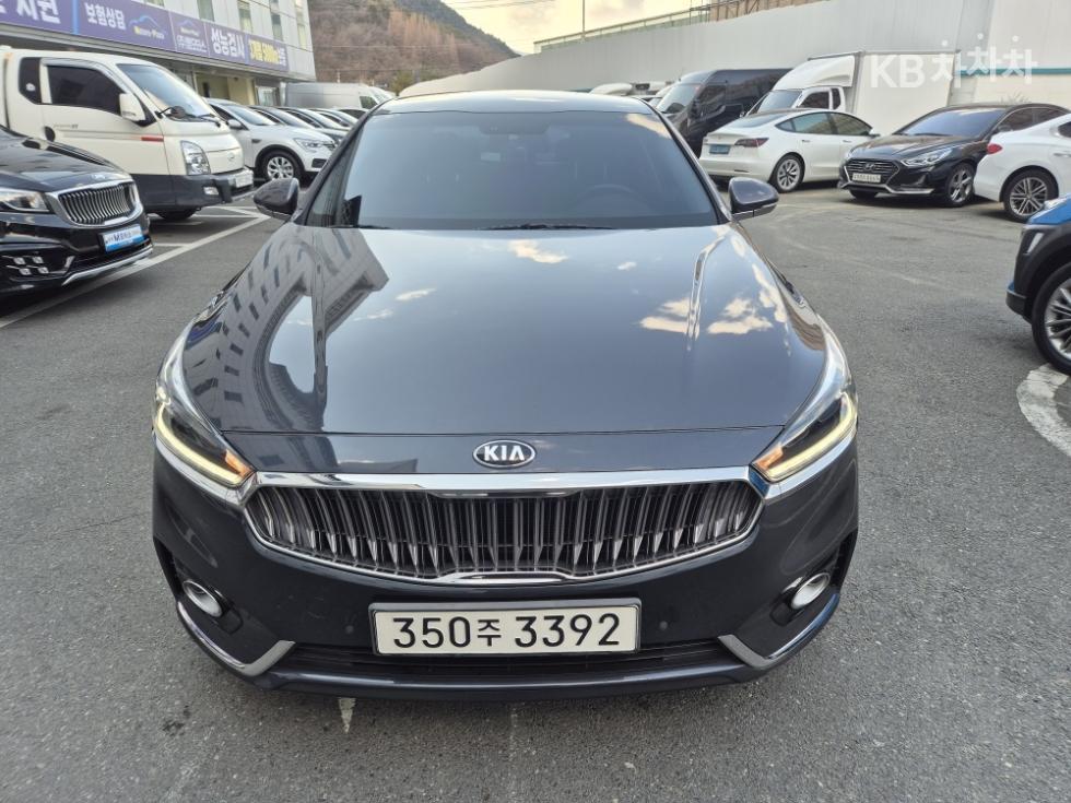2019 - kia k7
