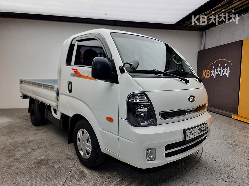 2019 - kia bongo iii