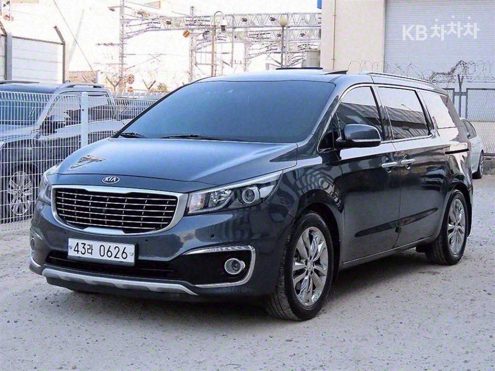 2016 - kia carnival