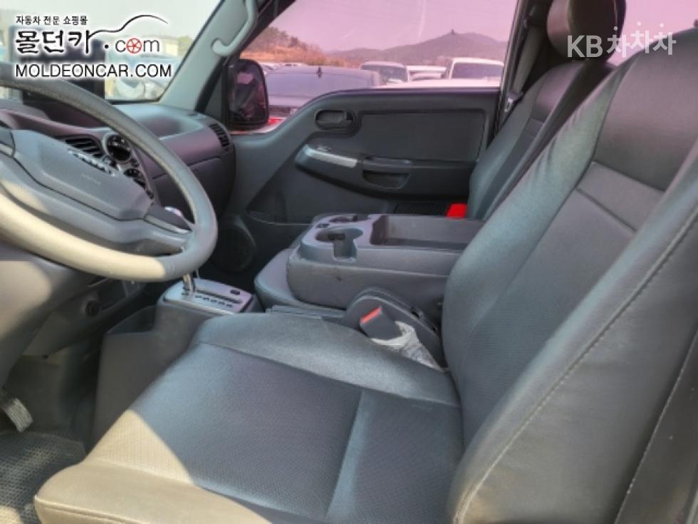 2016 - kia bongo iii