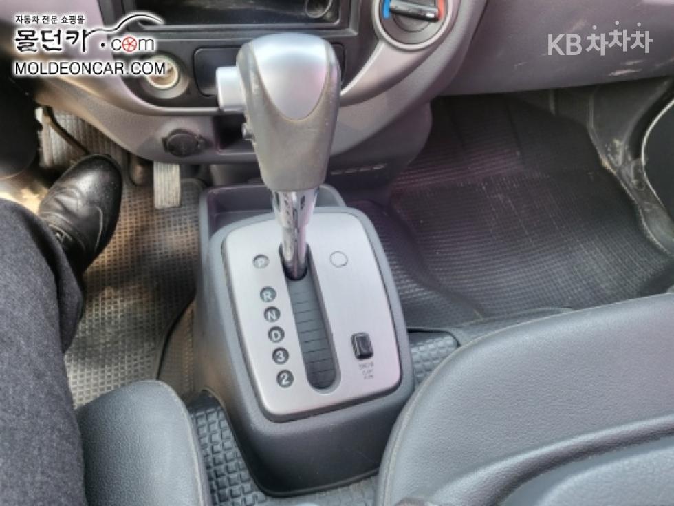 2016 - kia bongo iii