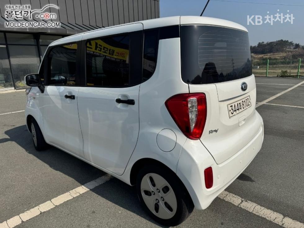 2017 - kia ray