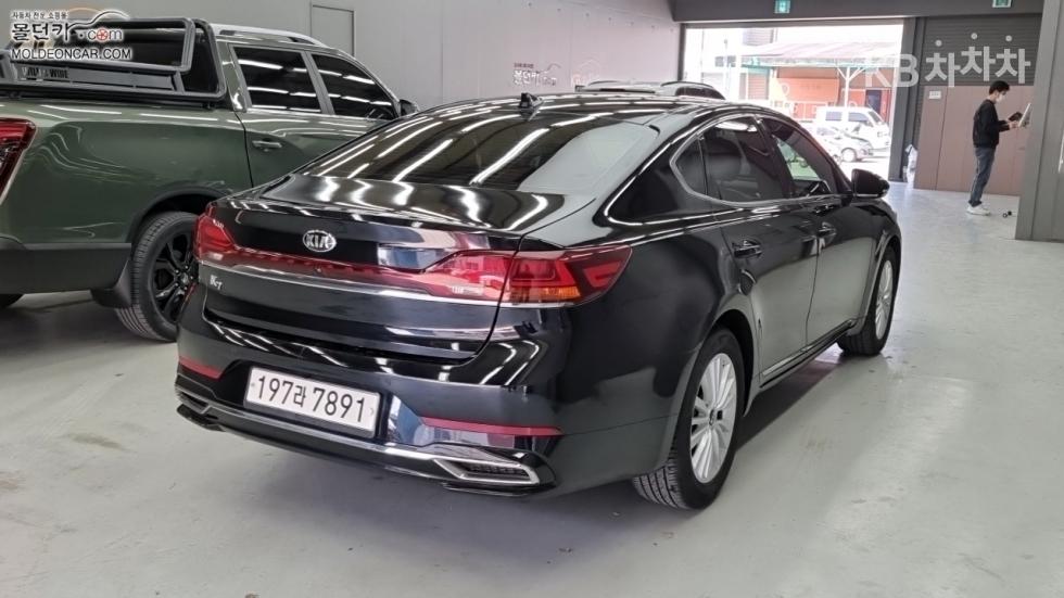 2020 - kia k7