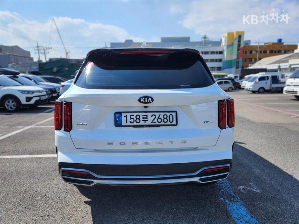 2021 - kia sorento