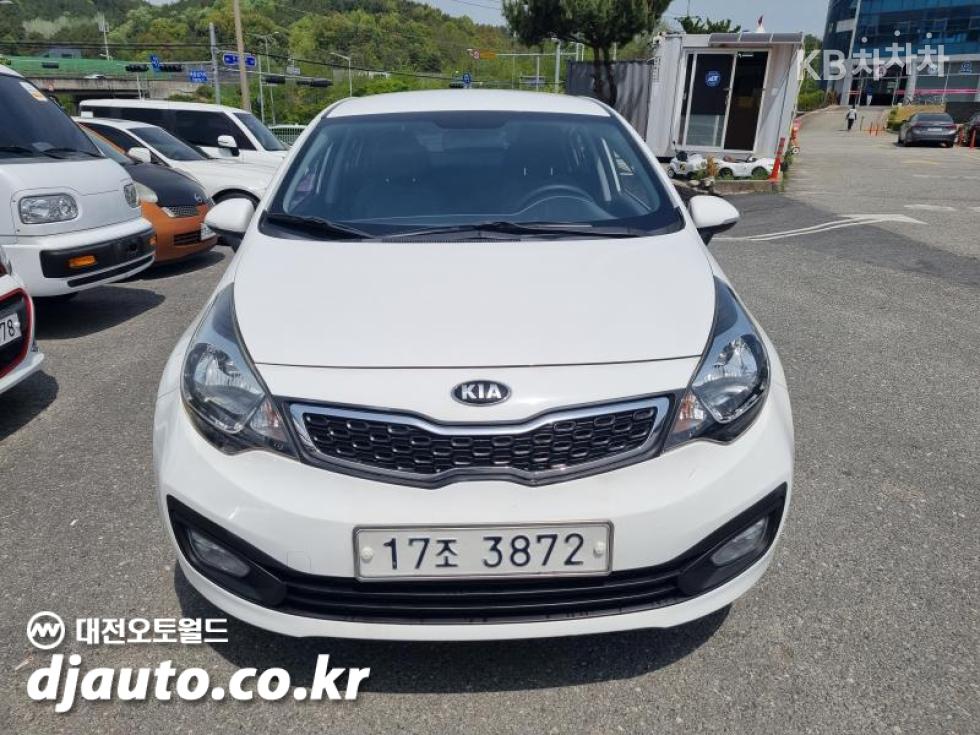 2013 - kia pride