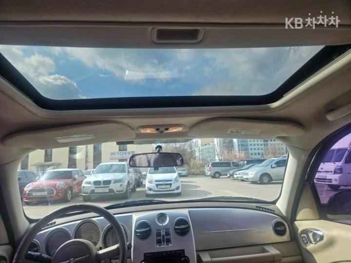 Chrysler PT Cruiser Limited 8