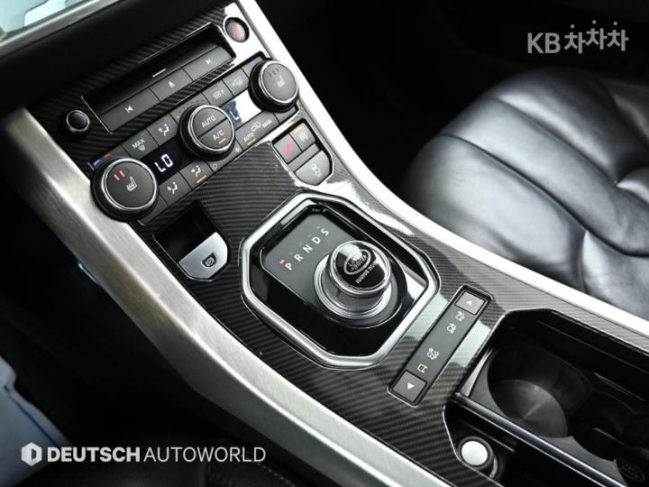 Land Rover Range Rover Evoque 5 Duo 2.2 SD4 Pure 10