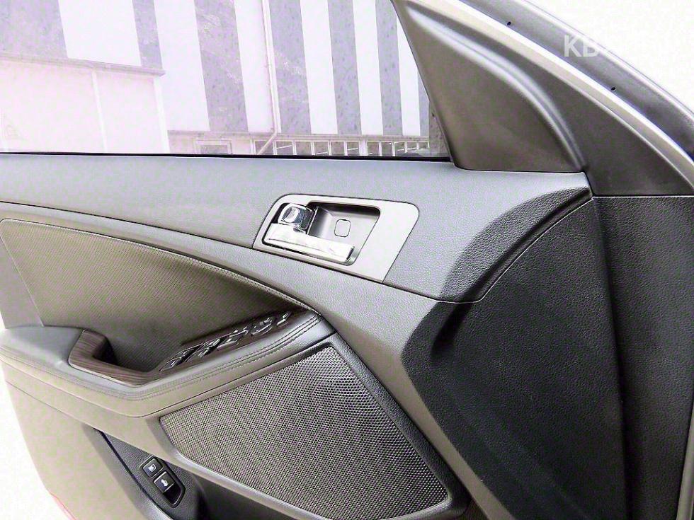 2011 - kia k5