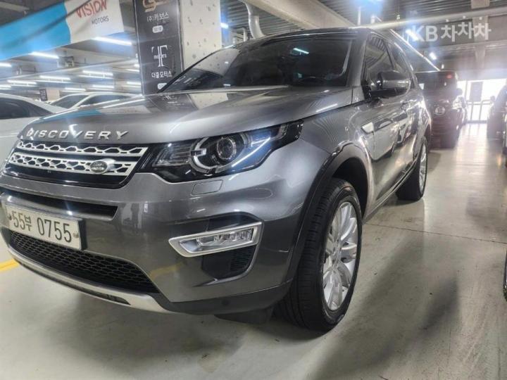 Land Rover Discovery Sport 2.0 TD4 HSE Luxury 3