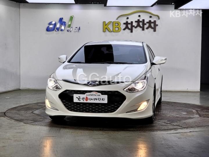Hyundai Sonata Hybrid 2.0 Premier
