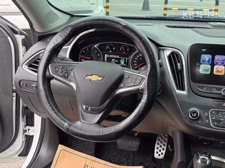 Chevrolet Malibu 1.5 Turbo LT Deluxe 9