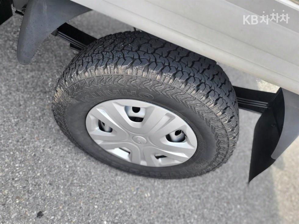 2018 - kia bongo iii