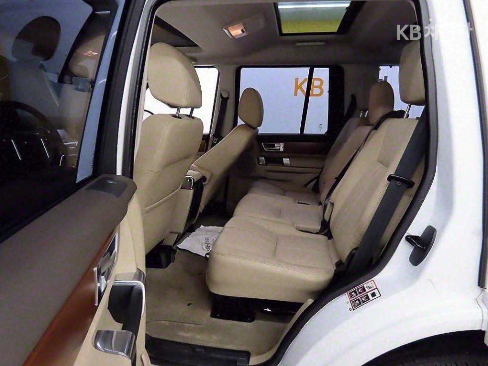 2016 - land rover discovery 4