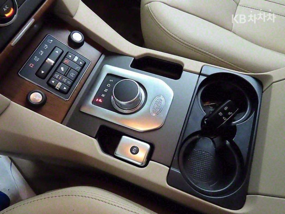2016 - land rover discovery 4