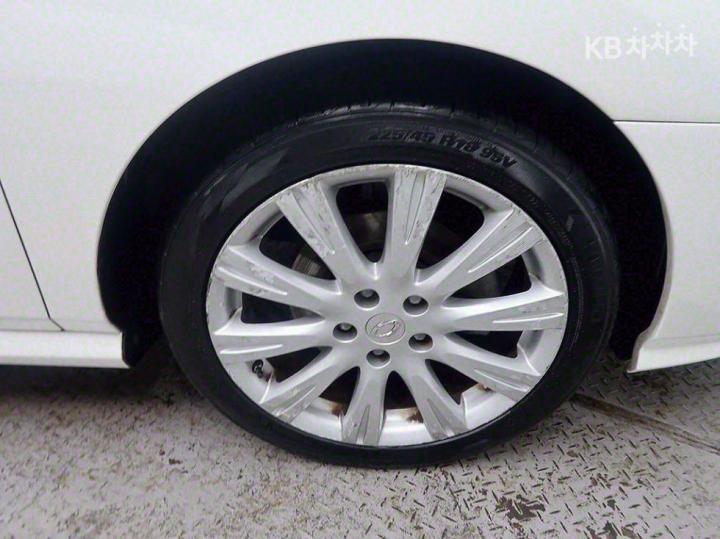 Renault SM5 New LE 8