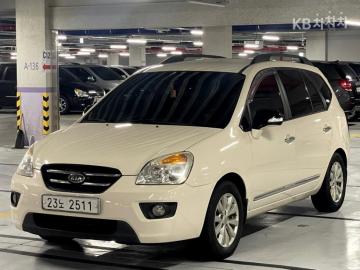 Kia Carens 2.0 LPI GLX — foto 1