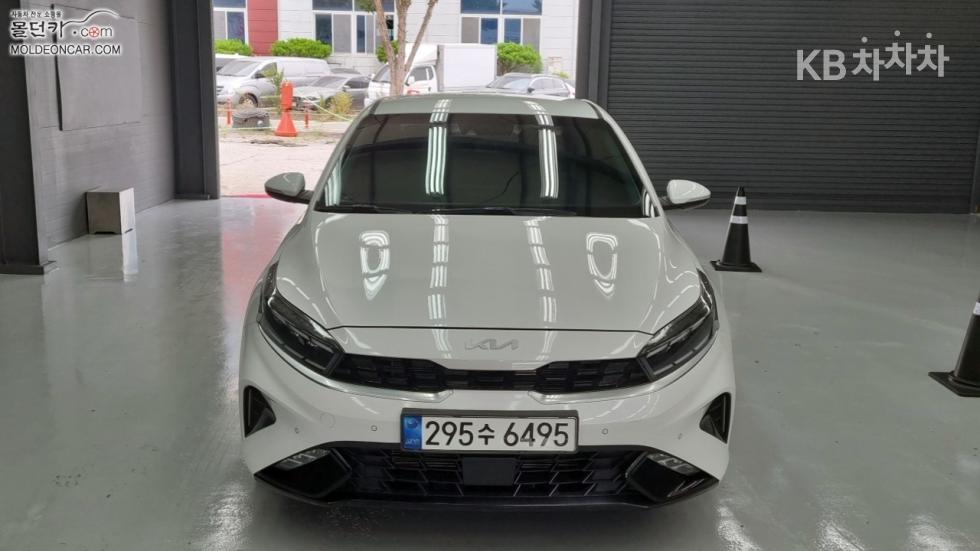 2022 - kia k3