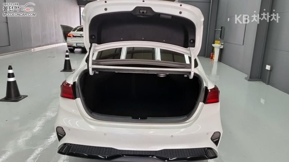 2022 - kia k3