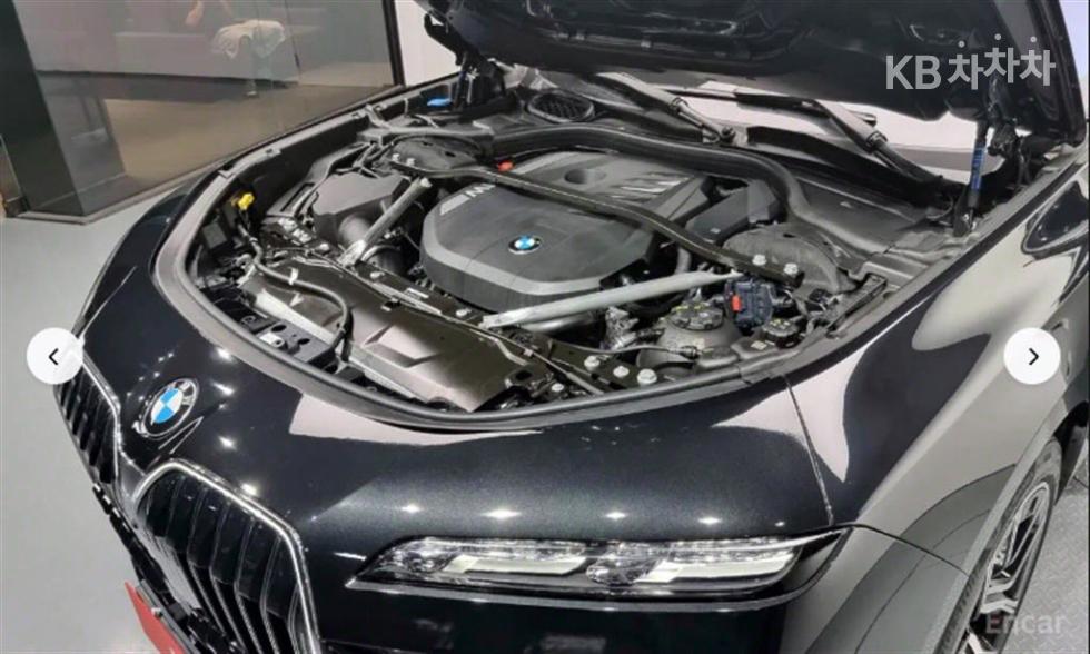 BMW 7er — miniaturë 6