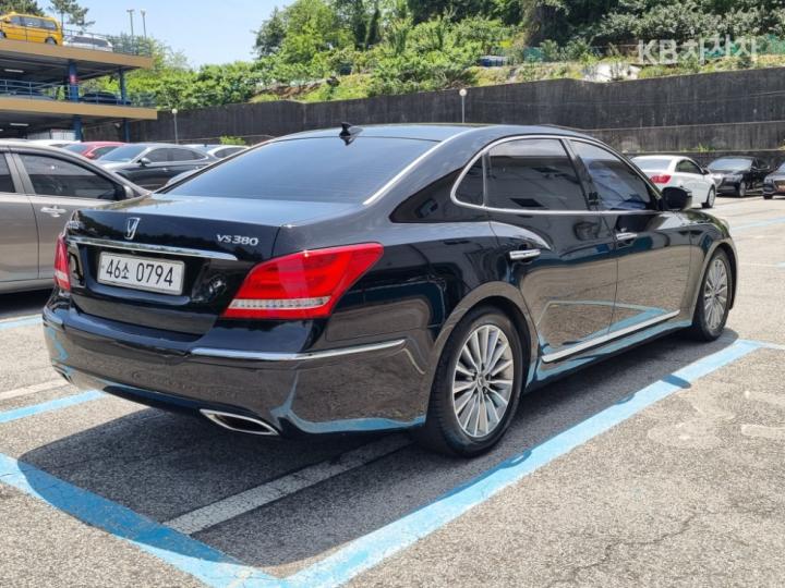 Hyundai Equus New VS380 Premium 5