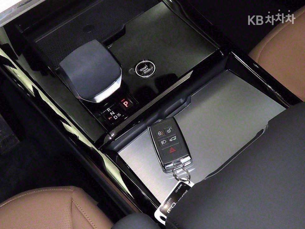 Land Rover Range Rover Sport — miniaturë 12