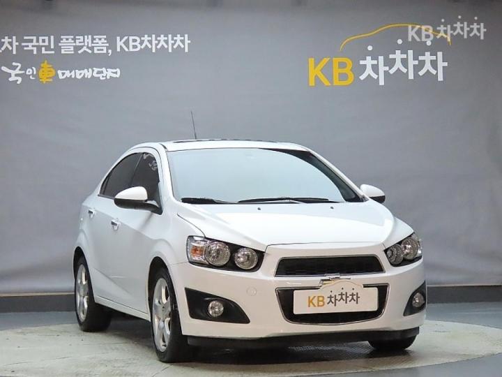 Chevrolet Aveo LT Top Model 4