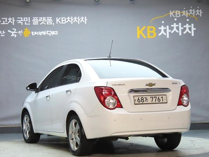 Chevrolet Aveo LT Top Model 5