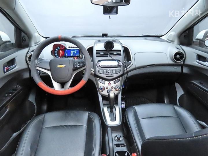 Chevrolet Aveo LT Top Model 7