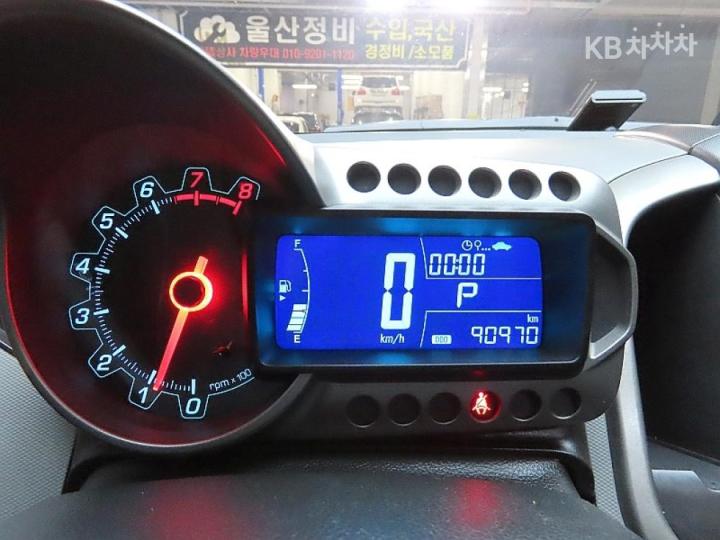 Chevrolet Aveo LT Top Model 10