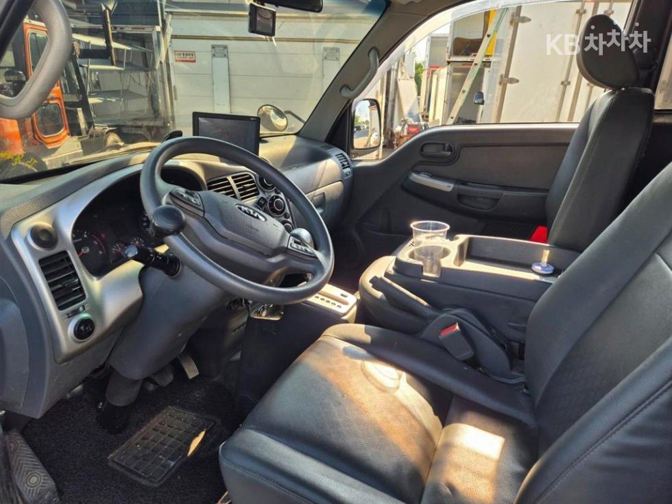 2019 - kia bongo iii