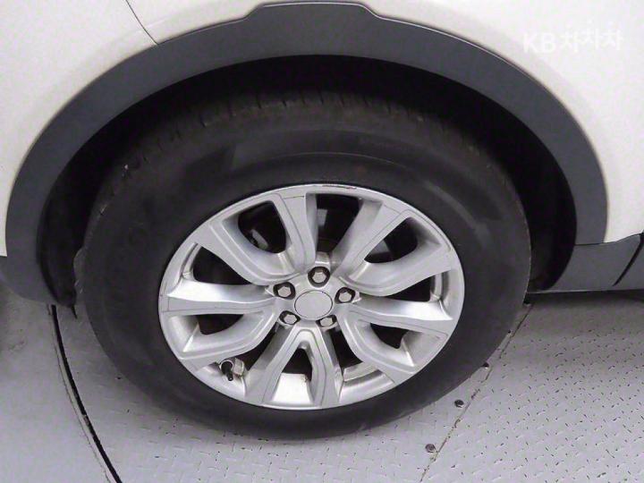 Land Rover Range Rover Evoque 5 Duo 2.2 SD4 Pure 6