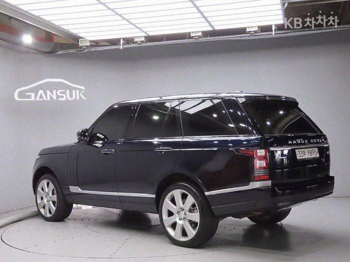 Land Rover Range Rover New 4.4 SDV8 Autobiography 405 4