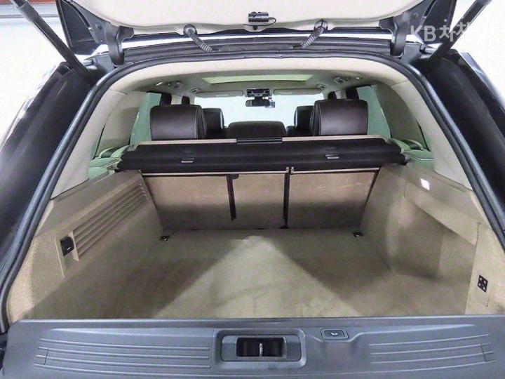 Land Rover Range Rover New 4.4 SDV8 Autobiography 405 10